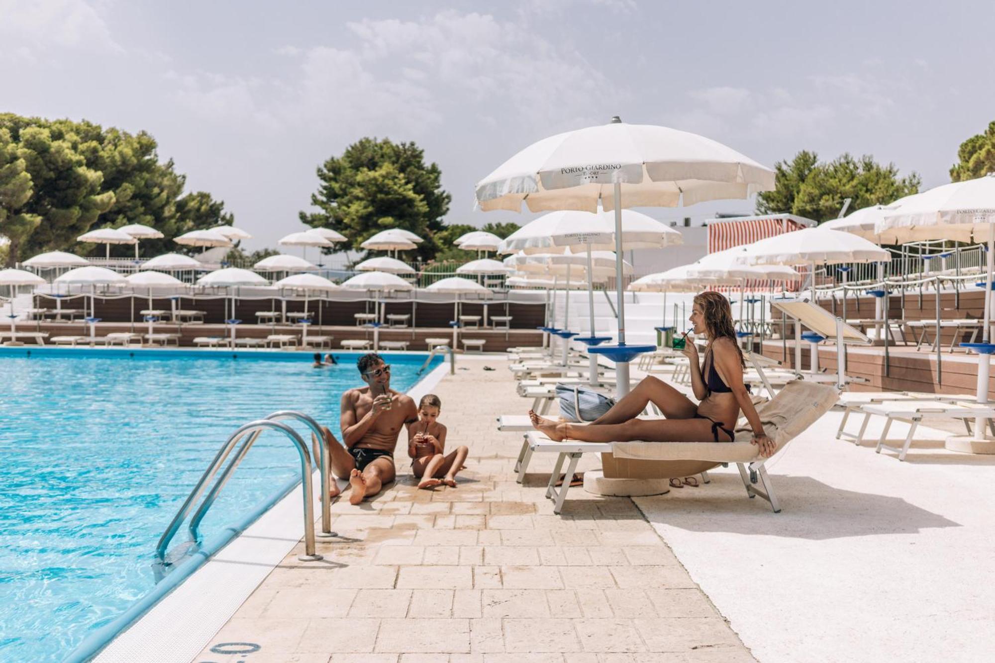 Porto Giardino - Cdshotels Monopoli Buitenkant foto